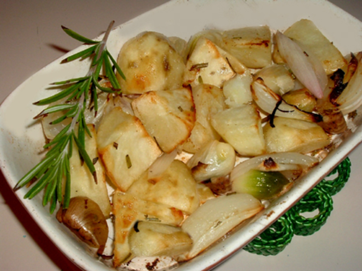 Roasted Potatoes With Red Onions