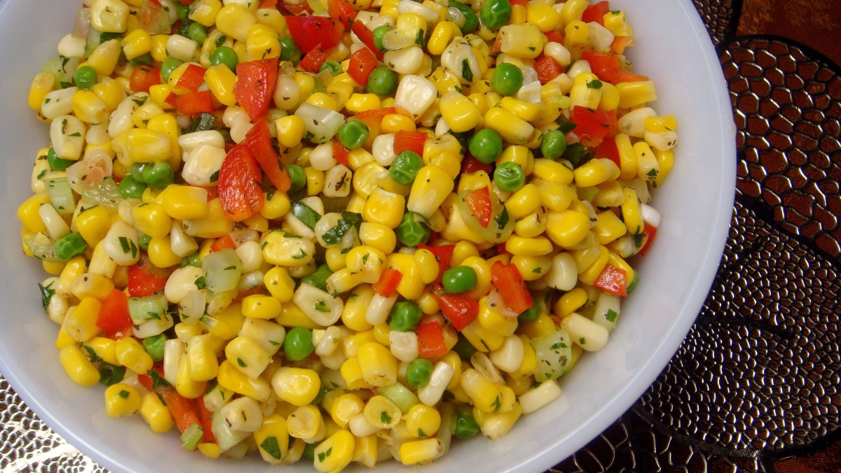 White Corn and Baby Pea Salad