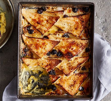 Classic Bread & Butter Pudding