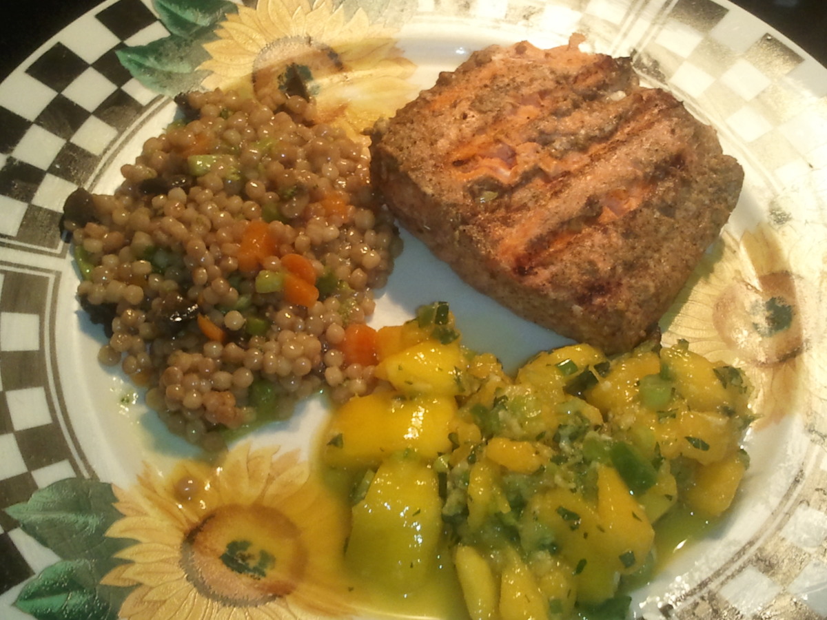 Tandoori Salmon Fillets with Mango Mint Relish