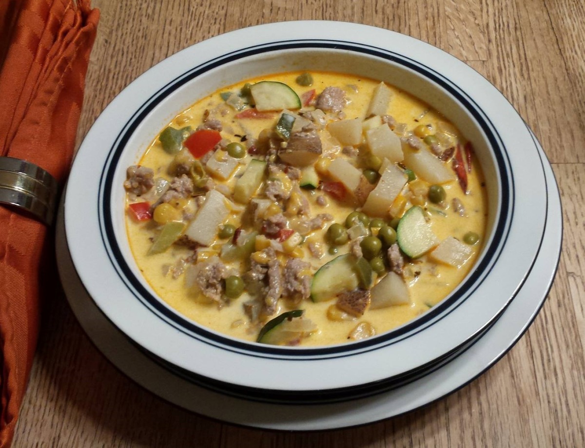 Southwestern Cheesy Corn Chowder