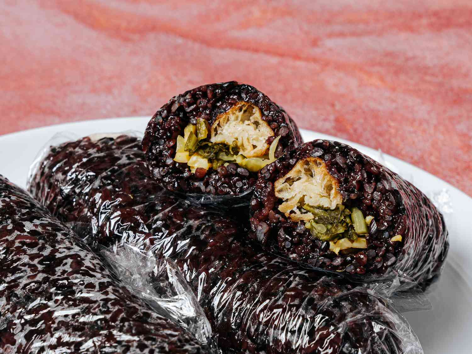 Fan Tuan (Taiwanese Stuffed Rice Roll)