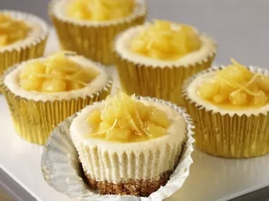Cheesecake Cupcakes