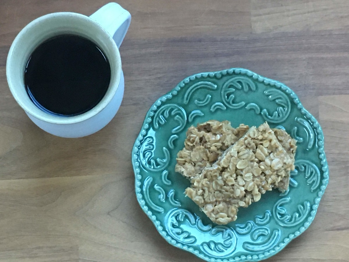 3-Ingredient Granola Bars