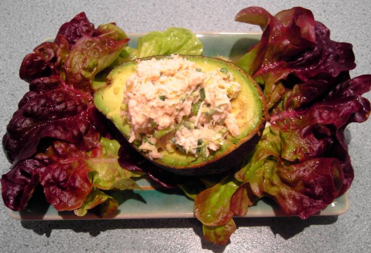 Avocado With Spicy Crabmeat