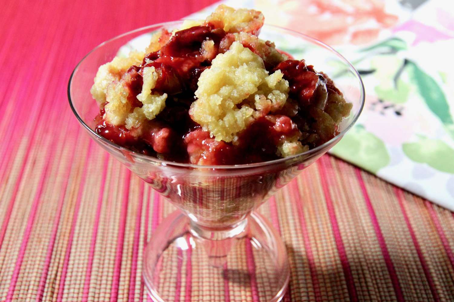 Slow Cooker Cherry Cobbler