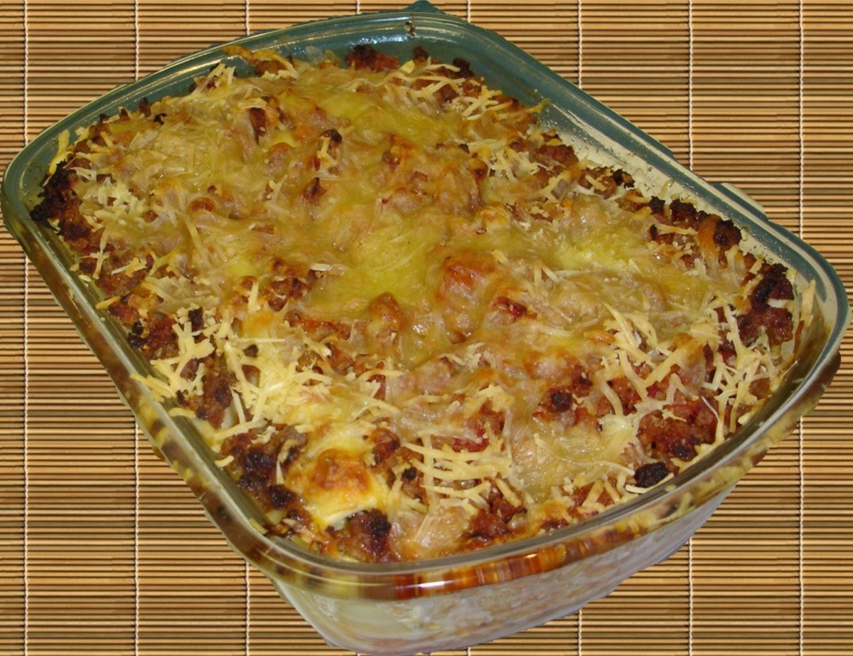 Baked Manicotti (Bolognese Ragu)