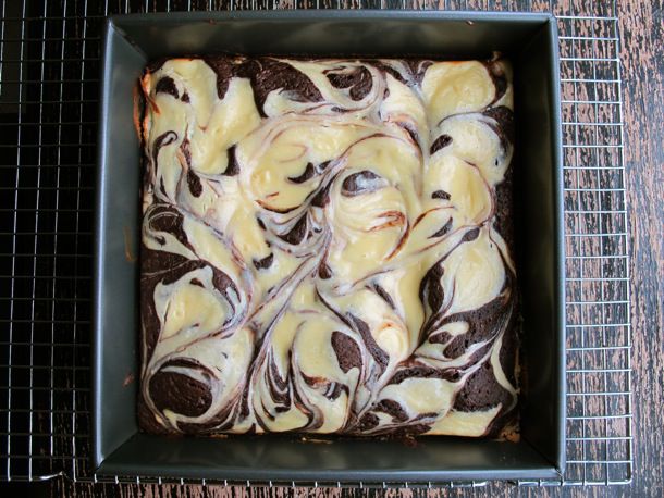 Cheesecake Swirl Brownies