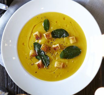 Butternut soup with crispy sage & apple croutons