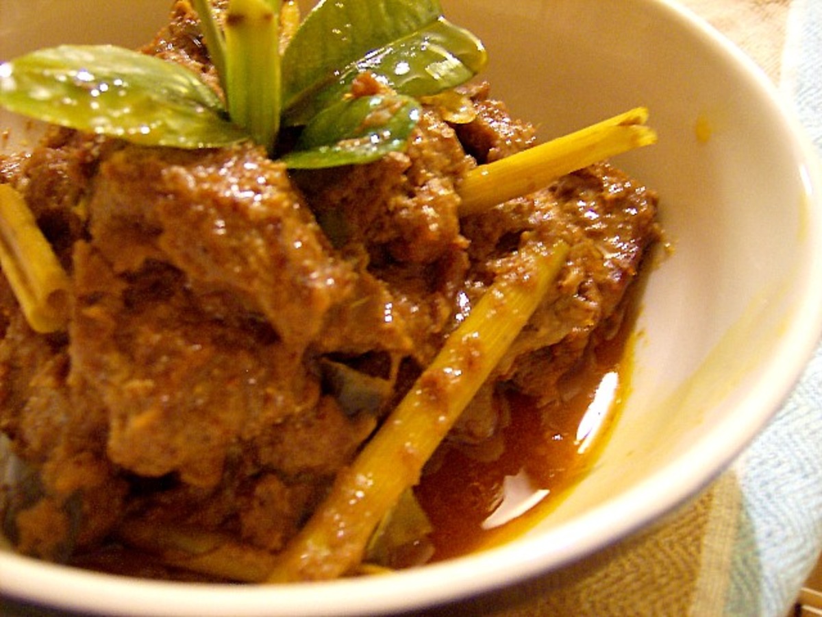 Spicey Beef in Coconut (Beef Rendang)