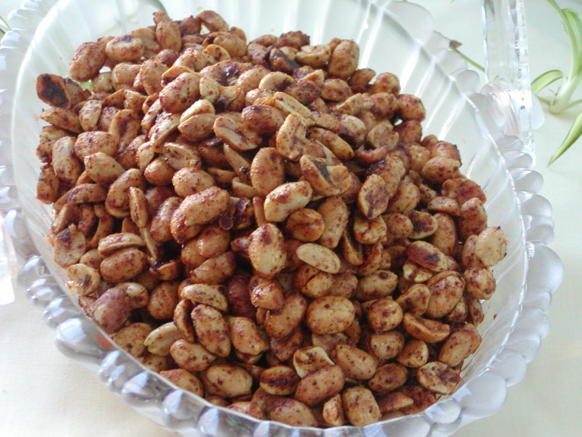 Spicy Fried Chili Peanuts