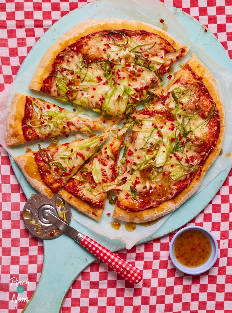 Cheesy Chilli Pizza