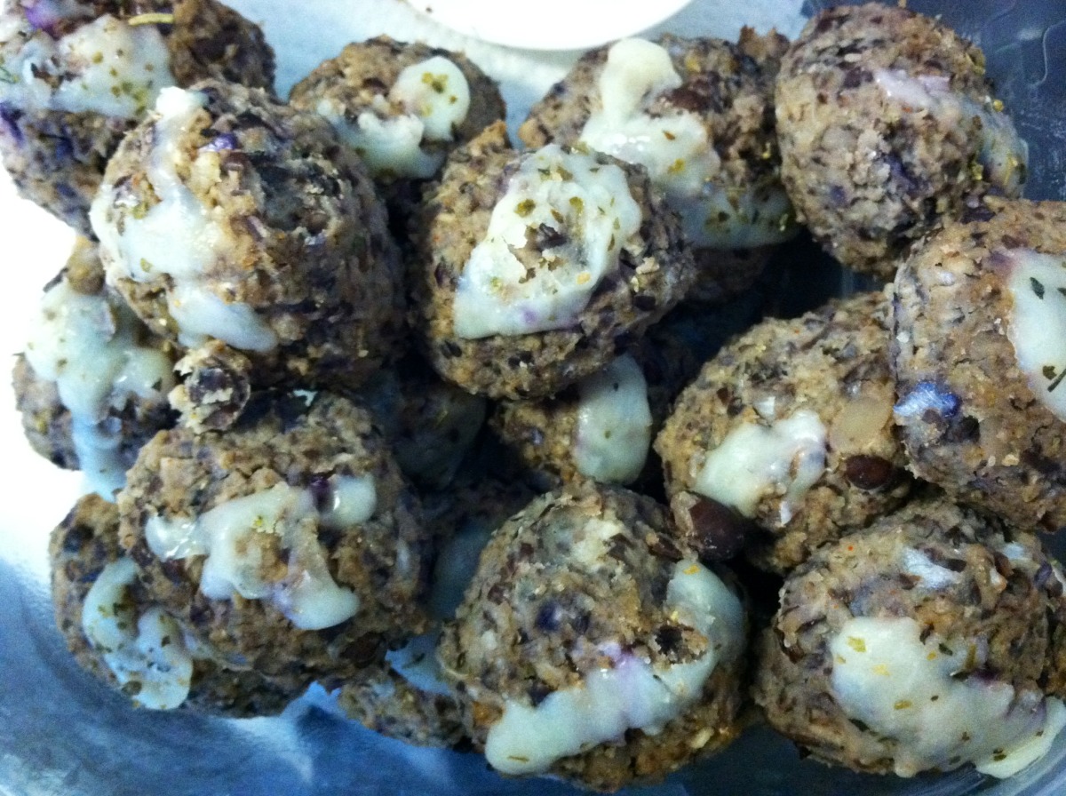 Spicy Black Bean Meatballs