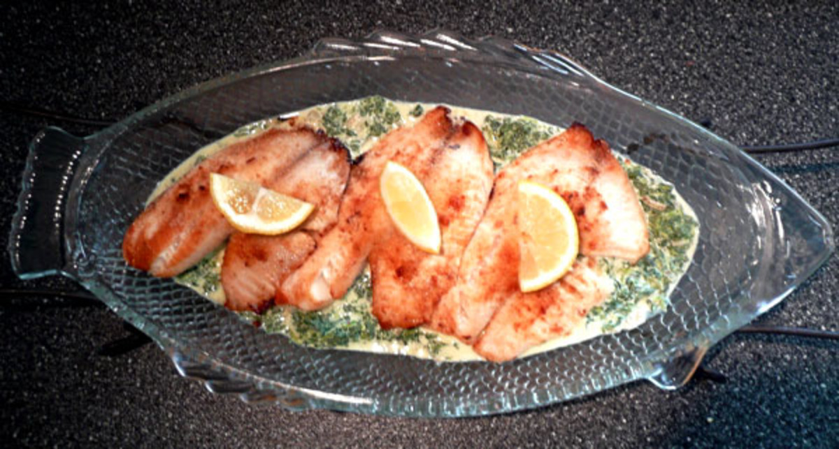 Uncle Bill's Sole Florentine With Spinach