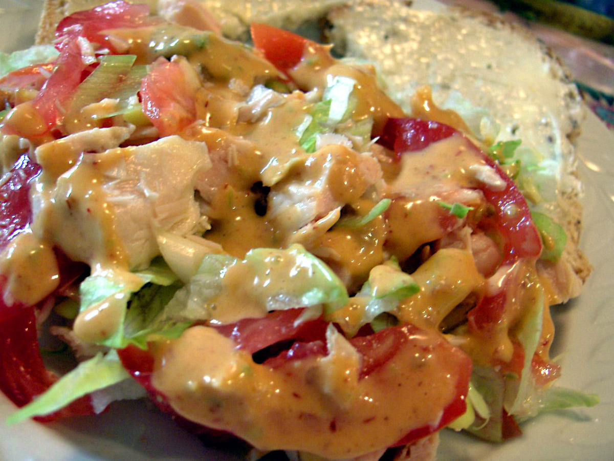 Iceberg Salad With Spicy Dressing