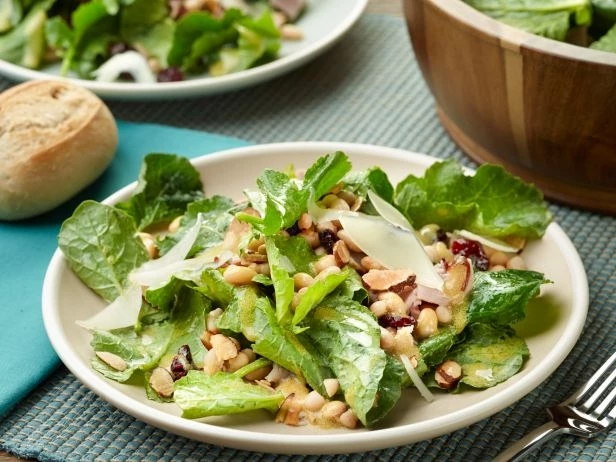 10-Minute Ham, White Bean and Kale Salad