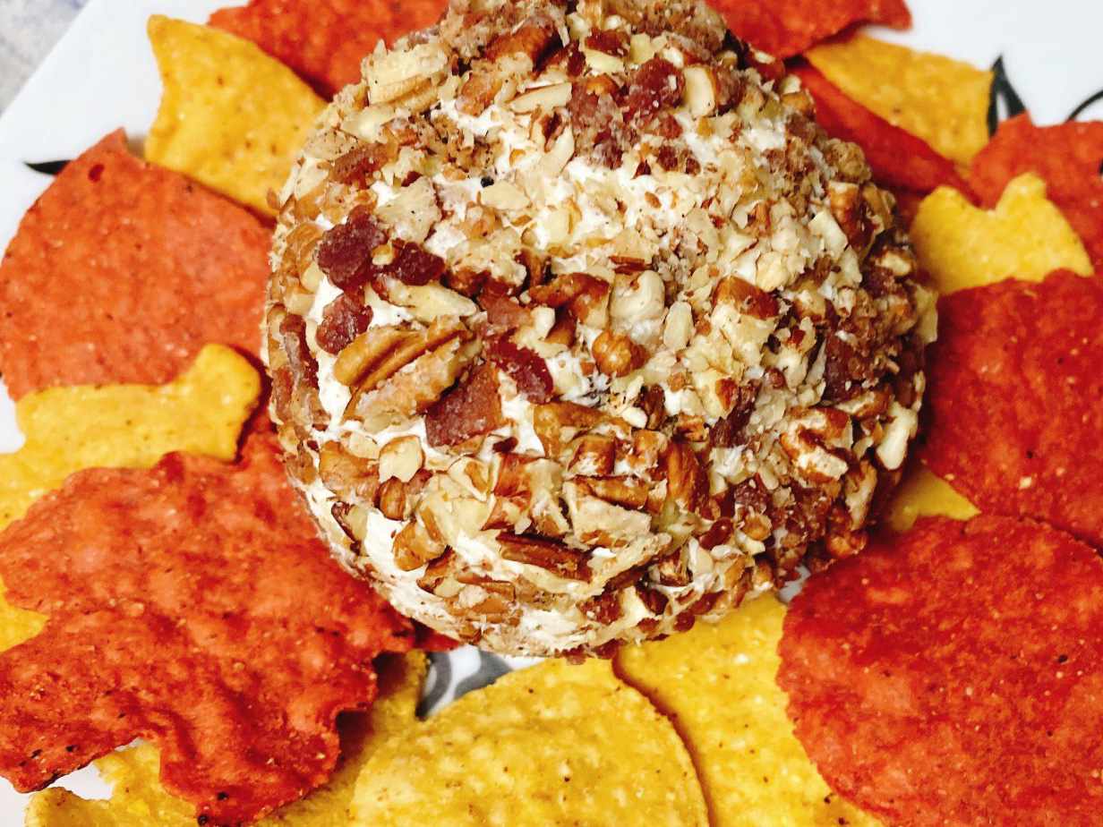 Bacon Ranch Cheese Ball