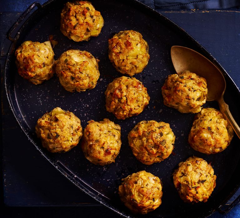 Cheesy Sage and Onion Stuffing Balls
