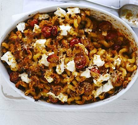 Spicy Cheese and Tomato Bake