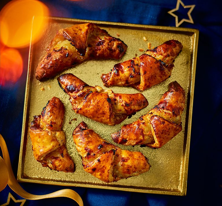 Cheese & onion rugelach