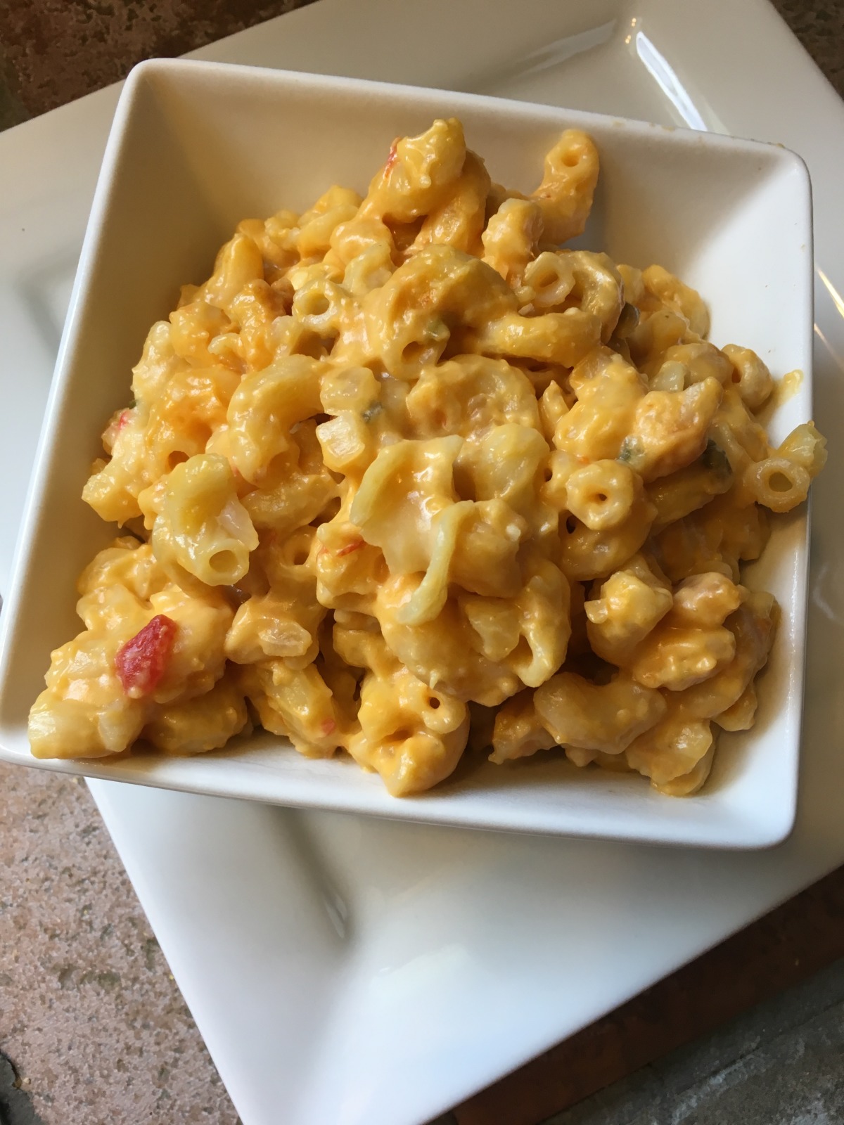 Zesty Slow Cooker Mac and Cheese
