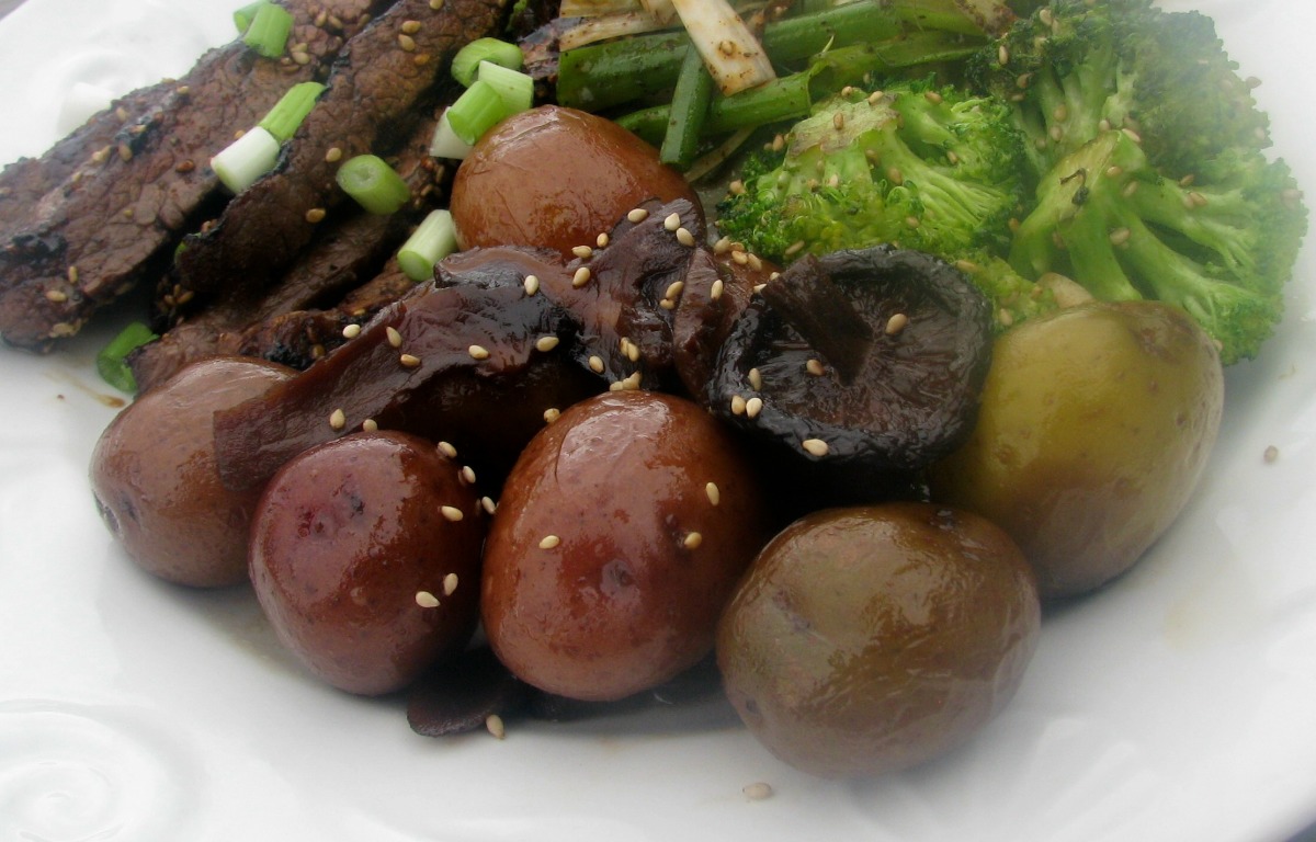 Korean Potato Side Dish (Gamja Jorim)