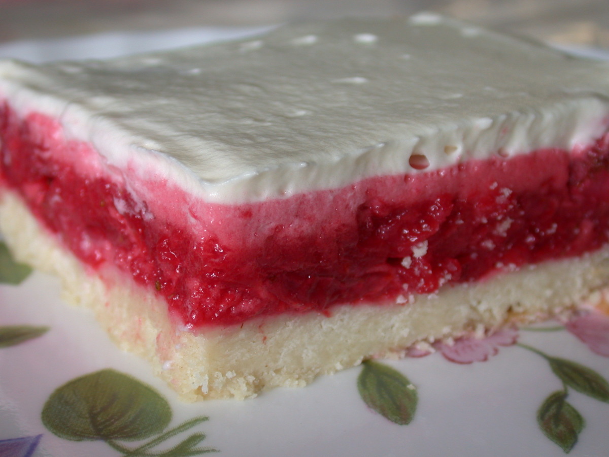 Strawberry Squares