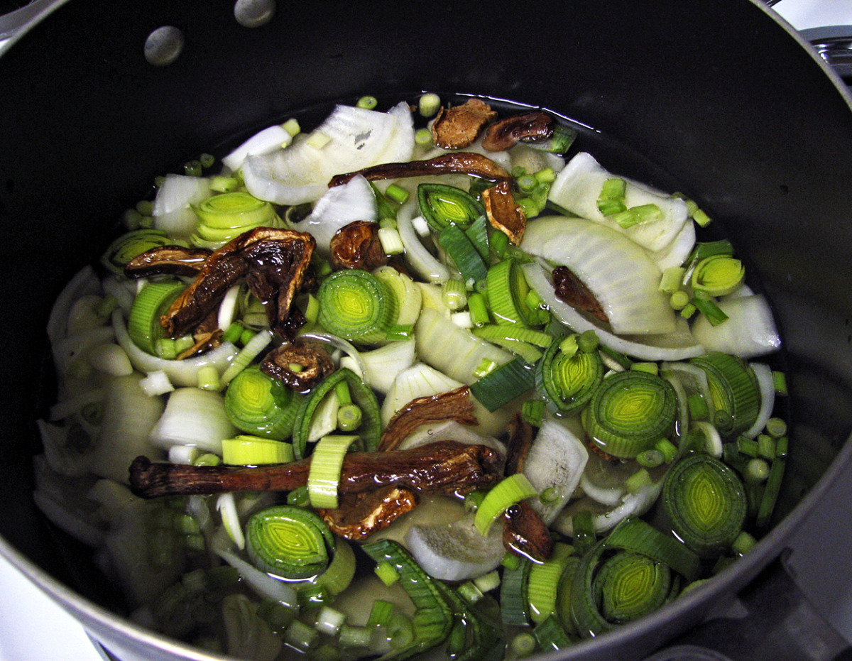 Mushroom Broth