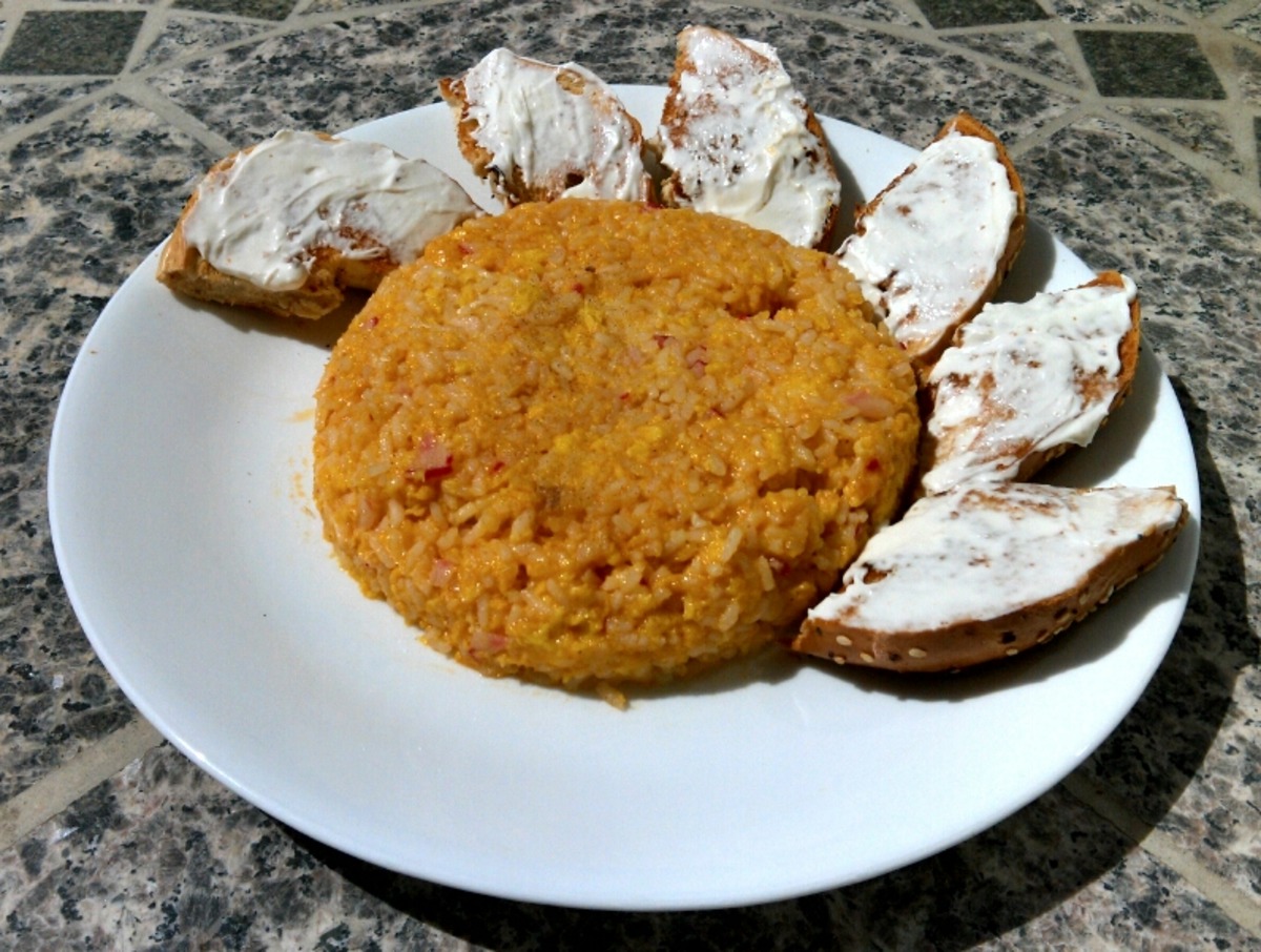 Cheesy Eggs & Rice