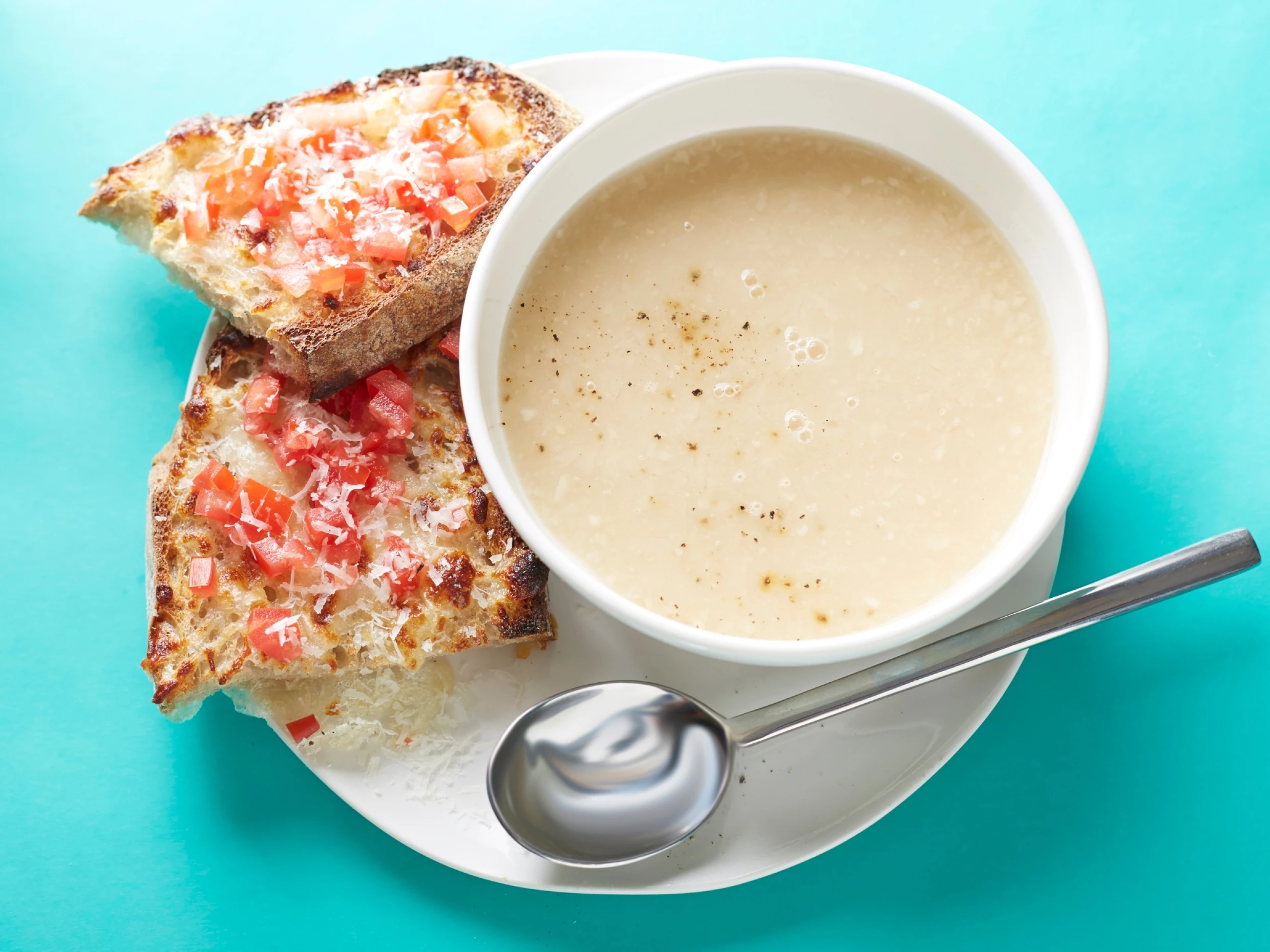 10-Minute White Bean Soup with Toasted Cheese and Tomato