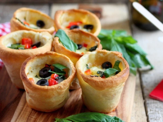 DIY Pizza Cups