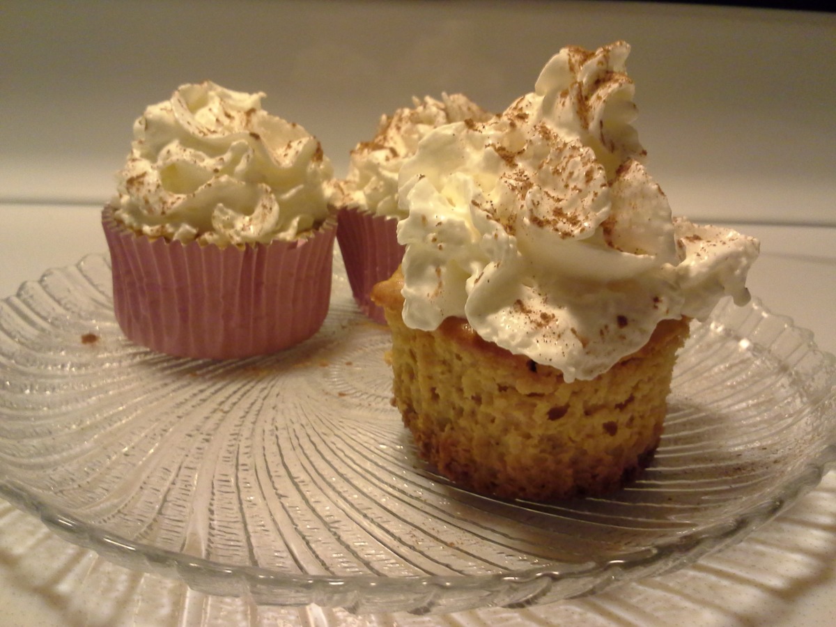 Pumpkin Cheesecake Cups !!