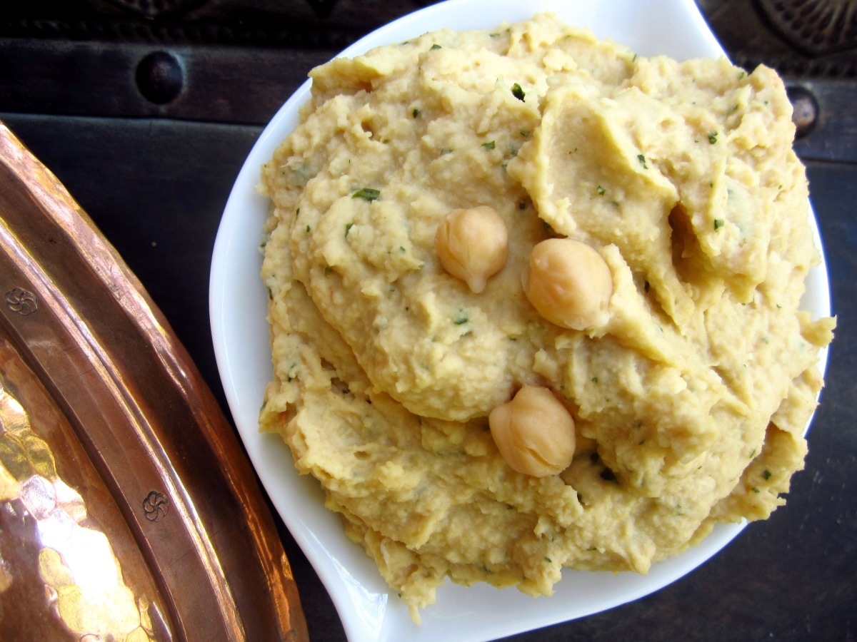 Cilantro Jalapeno Hummus