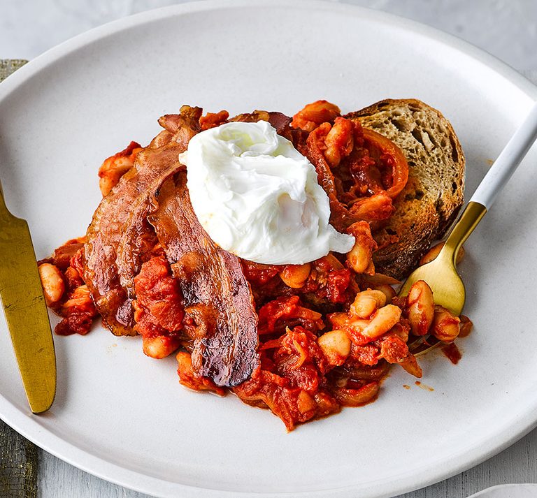 Baked beans on toast with pancetta & poached eggs