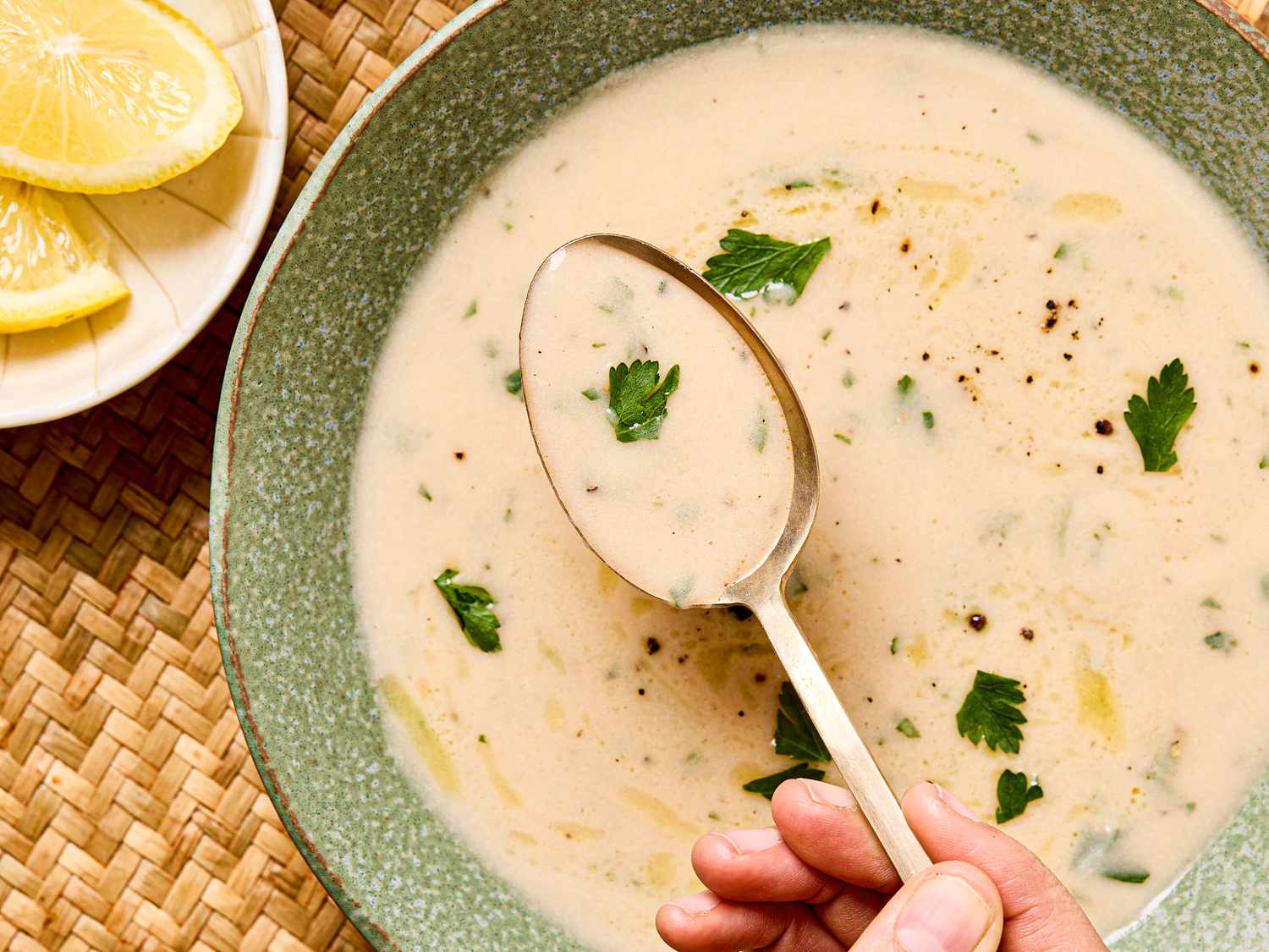 Creamy White Bean and Garlic Soup