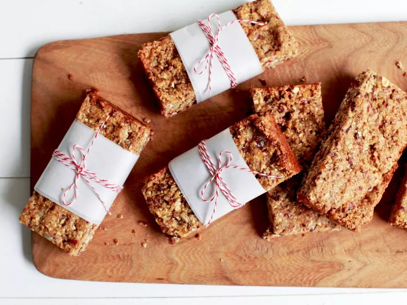Load Snack Fully-Loaded Snack Bars | Love2Feed