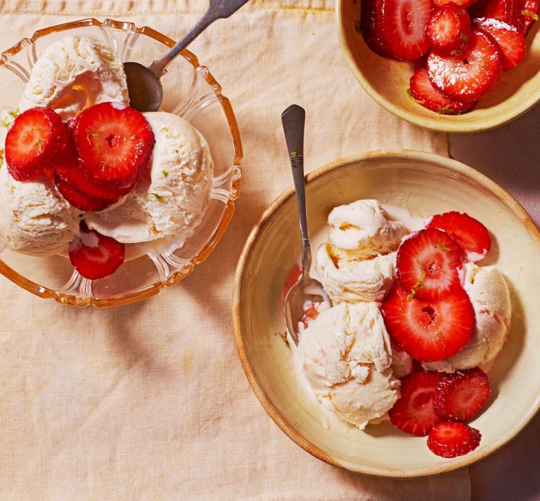 Tres leches ice cream with strawberries