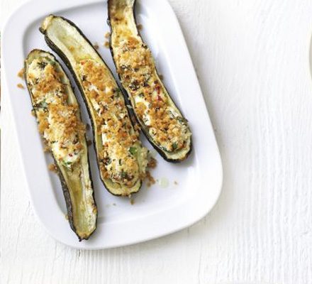 Cheesy Roasted Courgettes