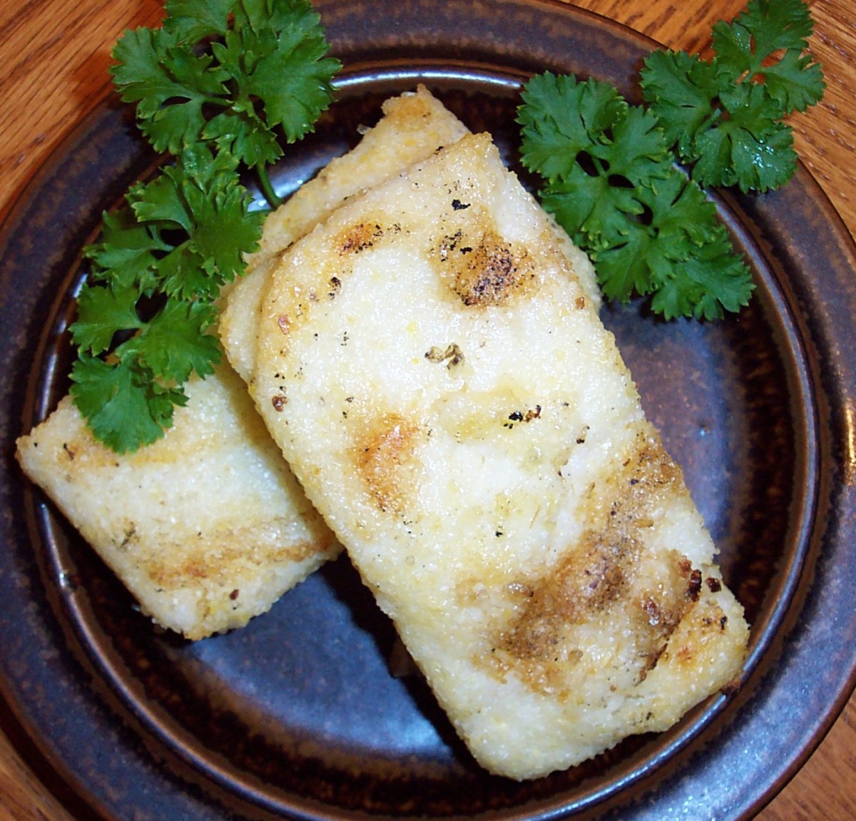 Grilled Garlic Cheese Grits